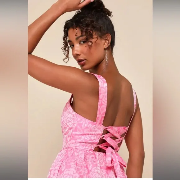 NWT Lulus Midi Dress - Picture 3 of 5